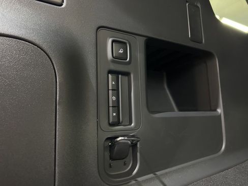 New 2026 Lincoln Navigator L Black Label AWD/4WD image 46