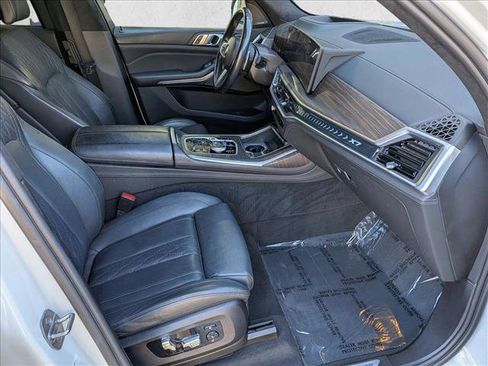 Used 2023 BMW X7 xDrive40i w/ Executive Package AWD/4WD image 22