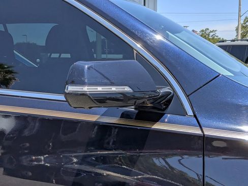 Used 2020 Chevrolet Traverse High Country w/ LPO, Floor Liner Package AWD/4WD image 11