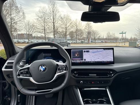 Certified 2025 BMW 330i xDrive Sedan image 12