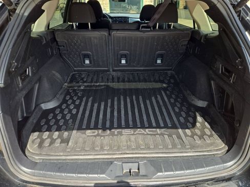 Used 2022 Subaru Outback Premium AWD/4WD image 19