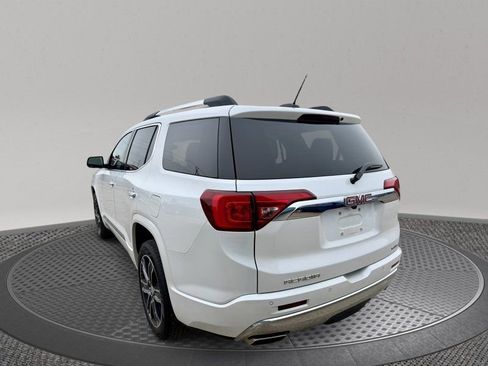 Used 2017 GMC Acadia Denali w/ Technology Package AWD/4WD image 3