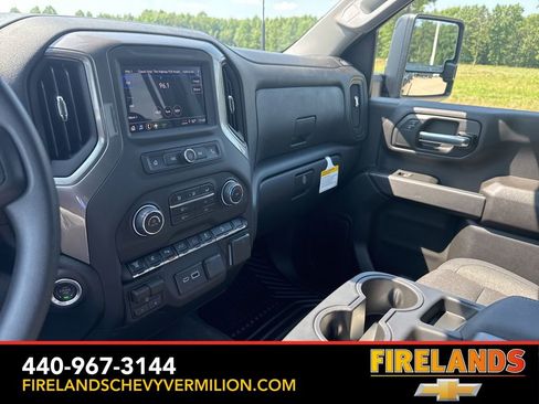 New 2025 Chevrolet Silverado 2500 Custom w/ Custom Value Package image 28