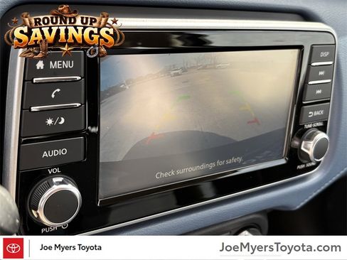 Used 2025 Nissan Versa SV image 18