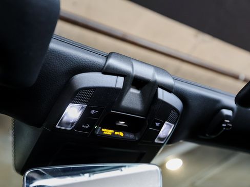 Certified 2022 Porsche 911 Carrera image 21