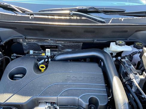 New 2026 Chevrolet Equinox RS w/ Safety and Technology Package AWD/4WD image 13