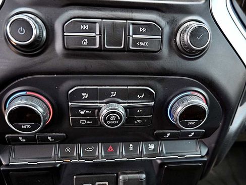 Used 2019 Chevrolet Silverado 1500 LT w/ All-Star Edition AWD/4WD image 24