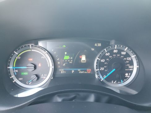 Used 2024 Toyota Highlander XLE image 21