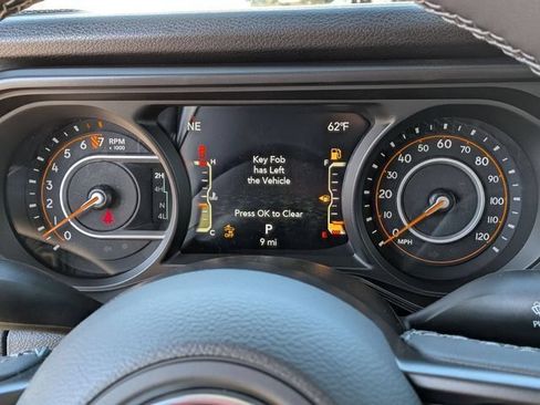 New 2026 Jeep Gladiator Sport AWD/4WD image 19