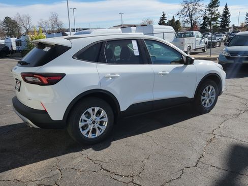 New 2026 Ford Escape Active w/ Cold Weather Package image 10