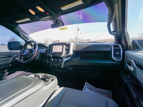 Used 2022 RAM 2500 Big Horn image 16