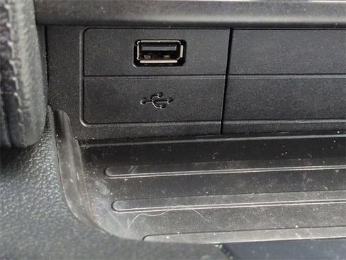 Certified 2018 Ford Mustang Convertible w/ Equipment Group 101A image 21