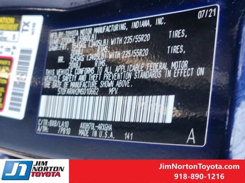 Used 2021 Toyota Highlander Platinum FWD image 34