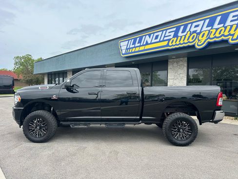 Used 2019 RAM 2500 Tradesman AWD/4WD image 4