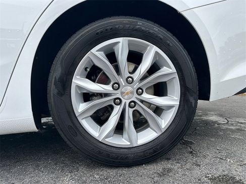 Used 2023 Chevrolet Malibu LT image 20