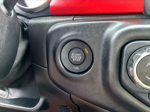 Used 2020 Jeep Wrangler Unlimited Rubicon AWD/4WD image 48