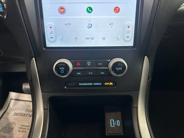Used 2022 Ford Edge SEL AWD/4WD image 16