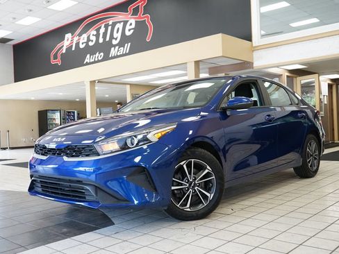 Used 2022 Kia Forte LXS w/ LXS Technology Package FWD image 19