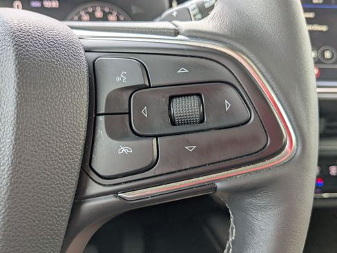 Used 2023 Buick Envision Essence AWD/4WD image 20