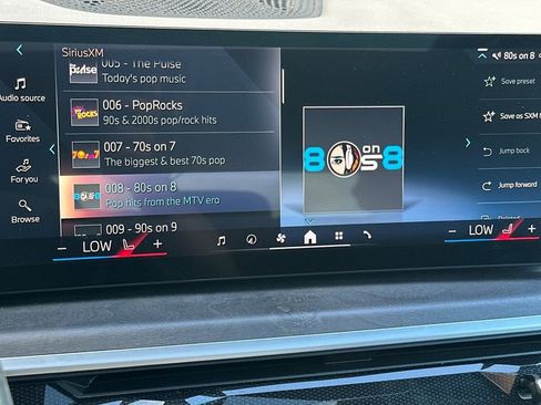 Used 2024 BMW X5 sDrive40i w/ M Sport Package RWD image 21