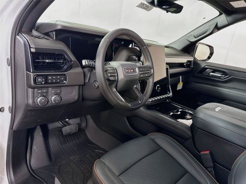 New 2026 GMC Yukon AT4 w/ AT4 Premium Package AWD/4WD image 3