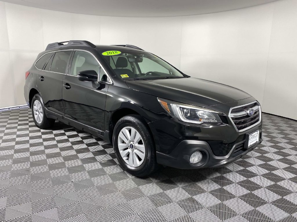 Used 2018 Subaru Outback 2.5i Premium AWD/4WD image 1
