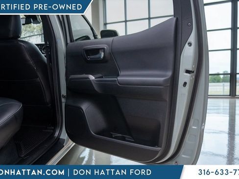Used 2023 Toyota Tacoma TRD Sport w/ Technology Package AWD/4WD image 20