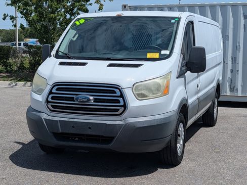 Used 2015 Ford Transit 250 130 Low Roof w/ Exterior Upgrade Package RWD image 8