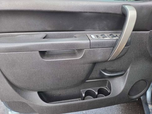 Used 2011 Chevrolet Silverado 1500 LS RWD image 6