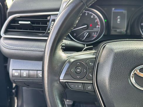 Used 2023 Toyota Camry SE image 14