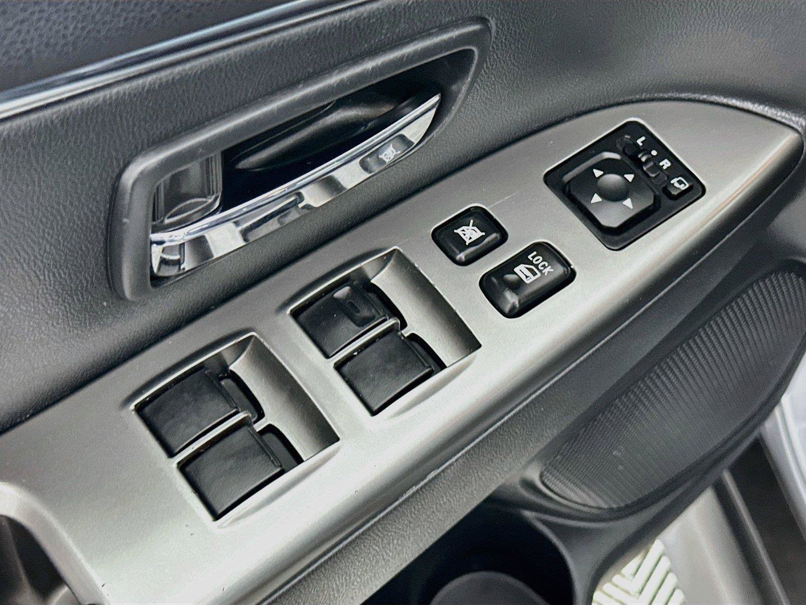 Used 2024 Mitsubishi Outlander Sport AWD image 20