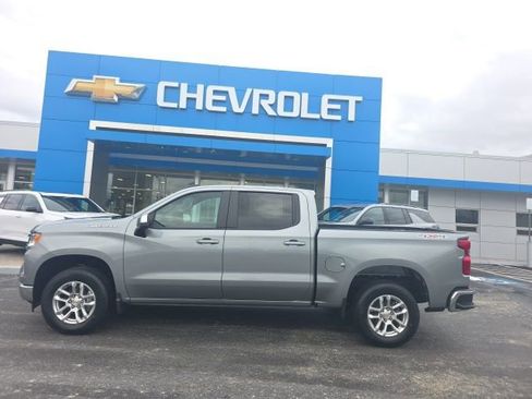 New 2026 Chevrolet Silverado 1500 LT image 3