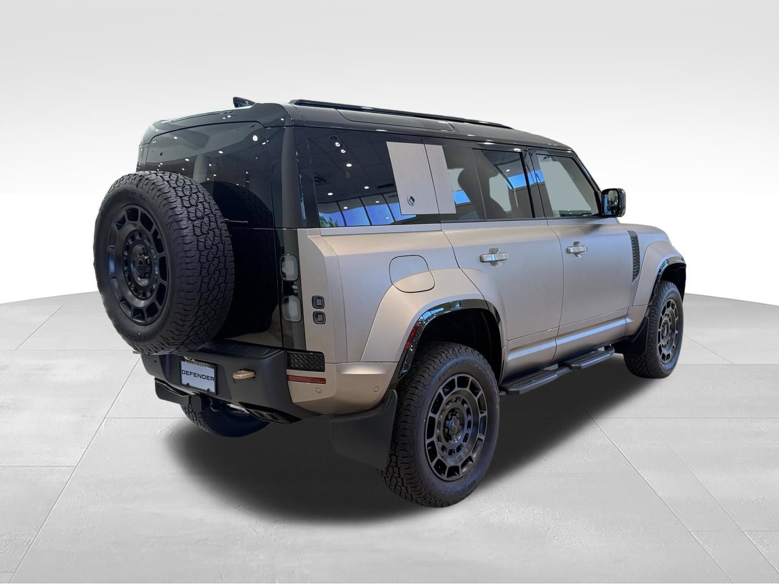 New 2026 Land Rover Defender 110 OCTA AWD/4WD image 6