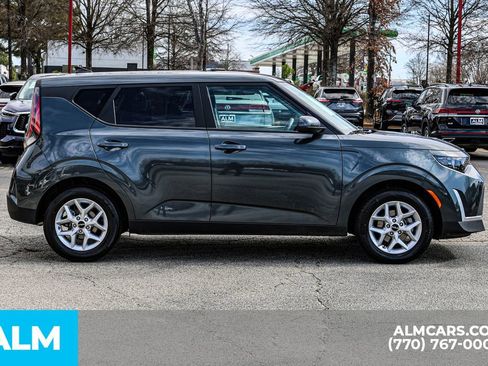 Used 2025 Kia Soul LX w/ LX Technology Package image 10