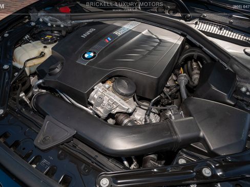 Used 2018 BMW M2 image 28