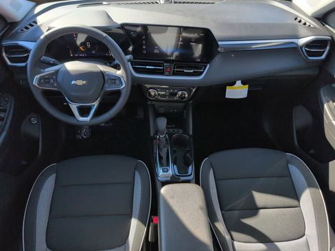 New 2026 Chevrolet TrailBlazer LT w/ Convenience Package image 24