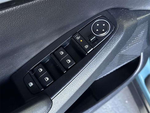 Used 2025 Kia Seltos S image 15