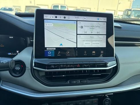 Used 2024 Jeep Compass Limited w/ Elite Group image 10