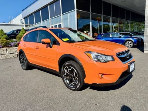 Used 2015 Subaru Crosstrek 2.0i Limited AWD/4WD image 1