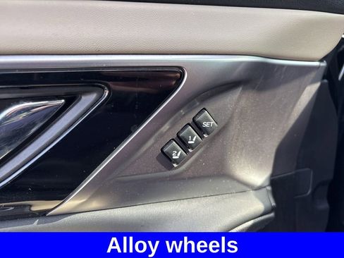 Used 2023 Subaru Outback Limited XT image 28