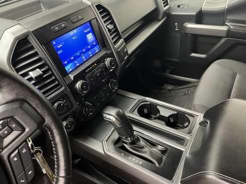 Used 2019 Ford F150 XLT w/ Equipment Group 302A Luxury AWD/4WD image 20