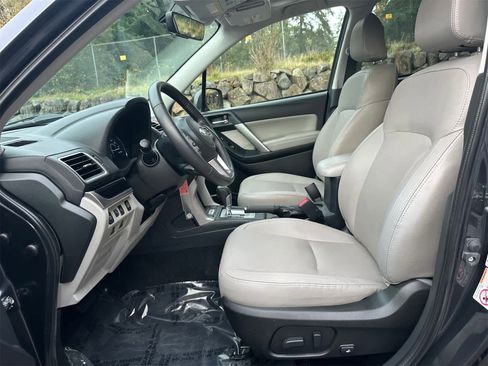 Used 2018 Subaru Forester 2.5i Limited image 14
