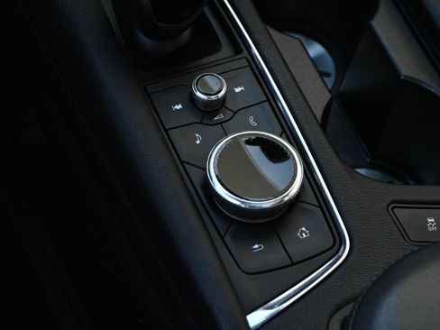 Used 2020 Cadillac XT6 Premium Luxury image 21