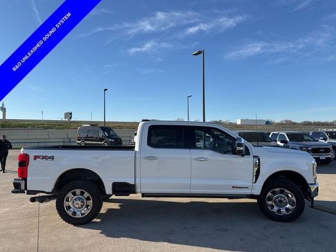 Used 2024 Ford F250 King Ranch w/ Chrome Package image 18