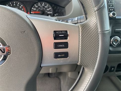 Used 2019 Nissan Frontier SV image 31