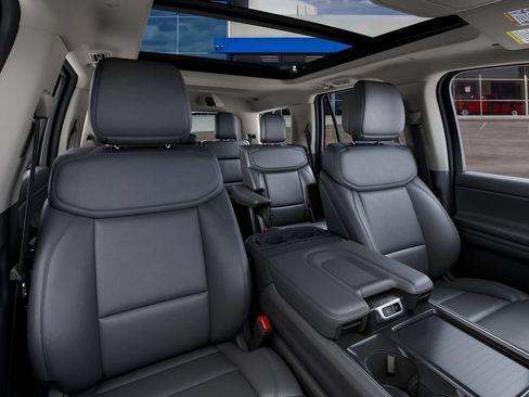 New 2027 Ford Expedition Active AWD/4WD image 10