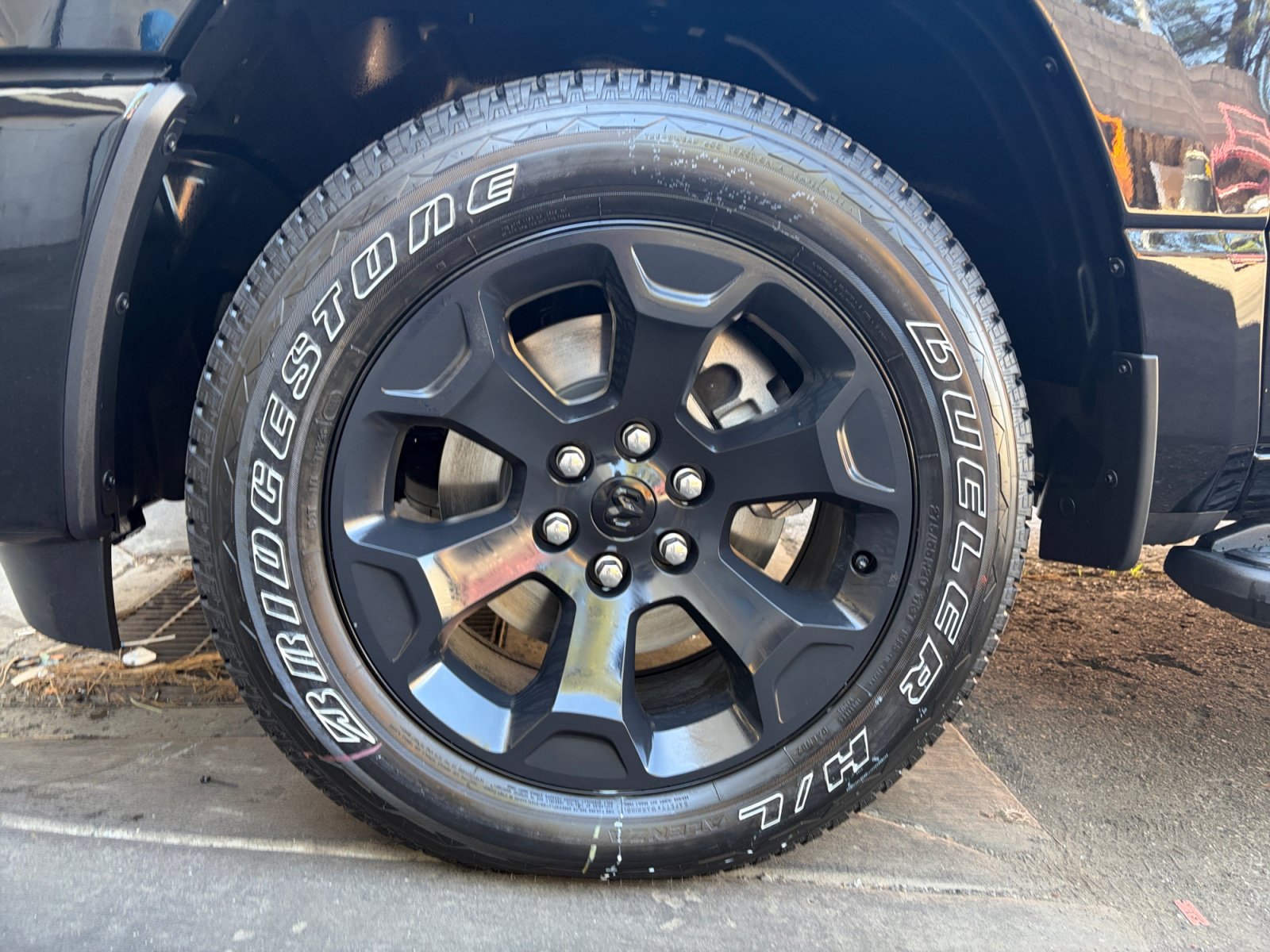 New 2027 RAM 1500 Express AWD/4WD image 29