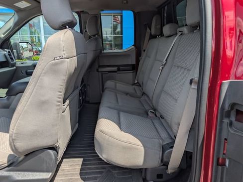 Used 2016 Ford F150 XLT w/ Equipment Group 302A Luxury AWD/4WD image 15
