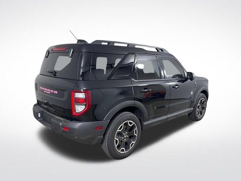 Used 2025 Ford Bronco Sport Outer Banks w/ Outer Banks Tech Package+ AWD/4WD image 3