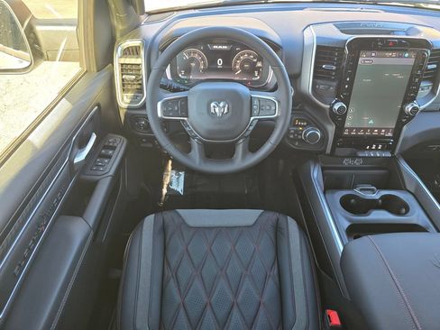 New 2026 RAM 1500 Big Horn AWD/4WD image 32